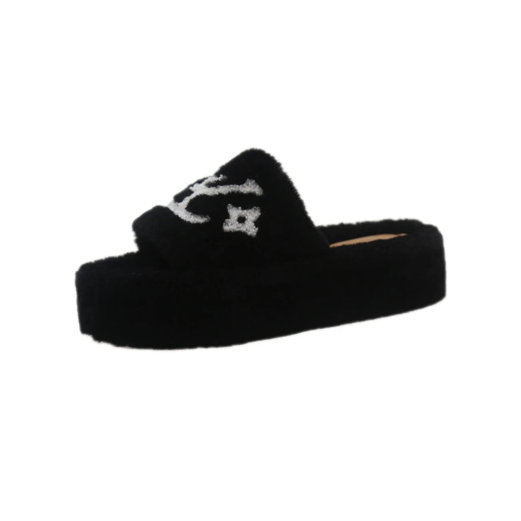 2025 New Popular Women's Slippers Party Plush Summer New Best-Selling Furry Home Shoes Fur Flip Flops Female Slides Fur Shoes